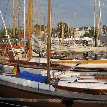 Strandhotel 5 Laboe